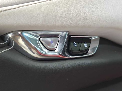 Used 2023 Chevrolet Corvette Stingray Preferred Cpe w/ Z51 Performance Package image 25