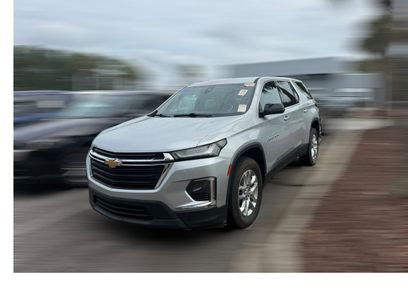Used 2022 Chevrolet Traverse LS