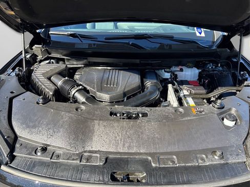 Used 2025 Buick Enclave Preferred w/ LPO, All-Weather Package image 13