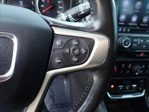 Used 2018 GMC Terrain Denali w/ Advanced Safety Package AWD/4WD image 17
