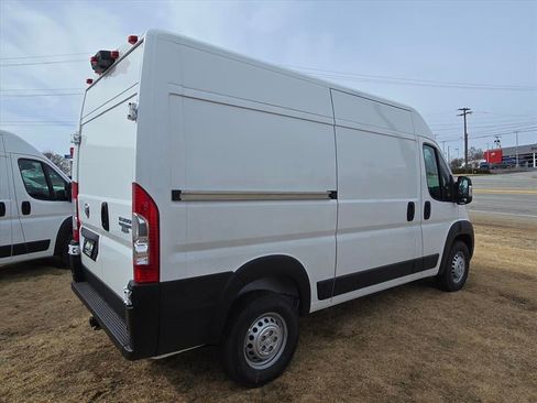 New 2026 RAM ProMaster 1500 image 3