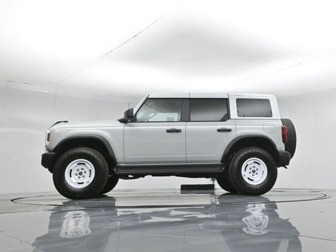 New 2026 Ford Bronco Heritage Edition AWD/4WD image 7