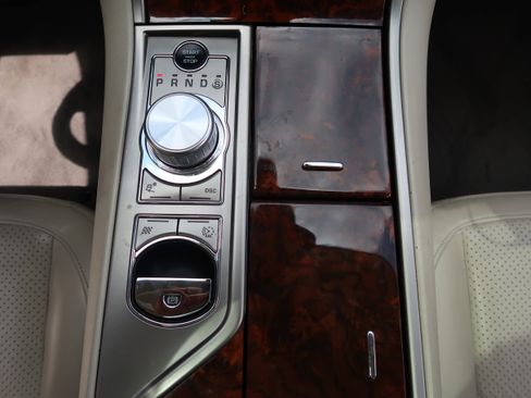 Used 2011 Jaguar XF Premium RWD image 21