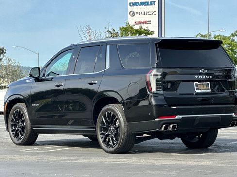 Used 2025 Chevrolet Tahoe High Country AWD/4WD image 6