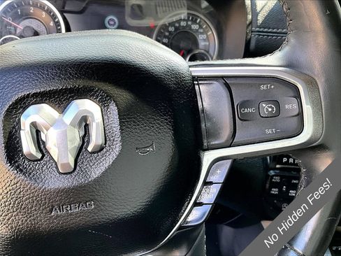 Used 2019 RAM 1500 Laramie AWD/4WD image 17