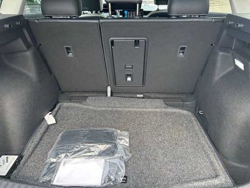 New 2026 Volkswagen Taos SE image 94