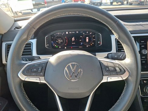 Used 2022 Volkswagen Atlas SEL image 26