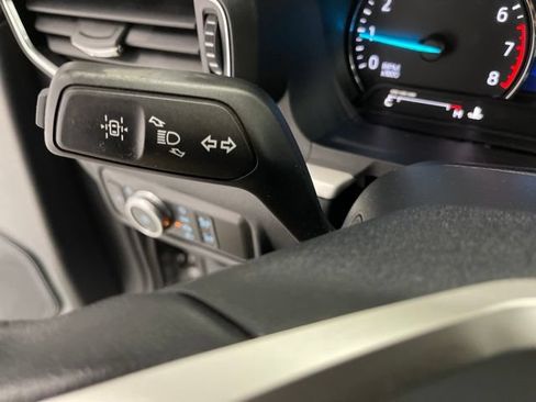 Used 2021 Ford Explorer XLT w/ Equipment Group 202A AWD/4WD image 21