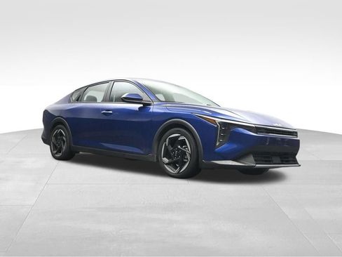 Used 2025 Kia K4 EX FWD image 15