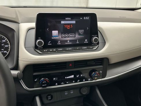 New 2026 Nissan Rogue SV image 12