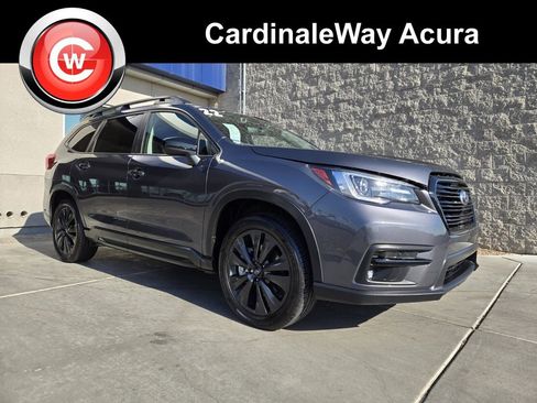 Used 2022 Subaru Ascent Onyx Edition image 1