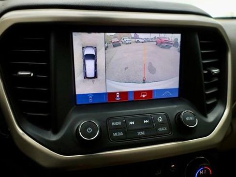Used 2017 GMC Acadia Denali w/ Technology Package image 3