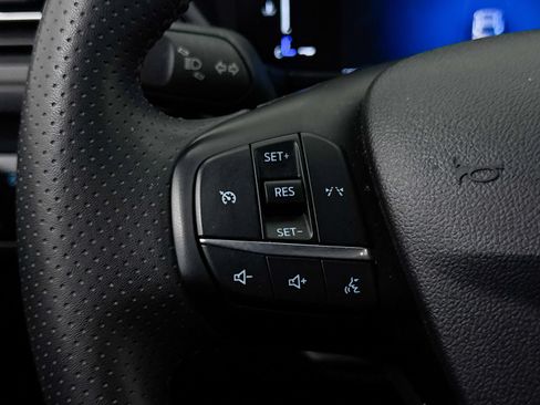 Used 2024 Ford Escape ST-Line AWD/4WD image 34