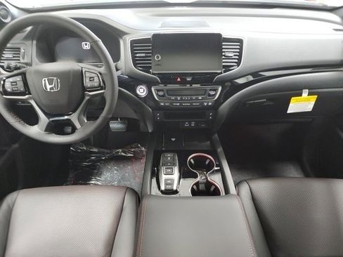 Used 2024 Honda Ridgeline Black Edition image 23