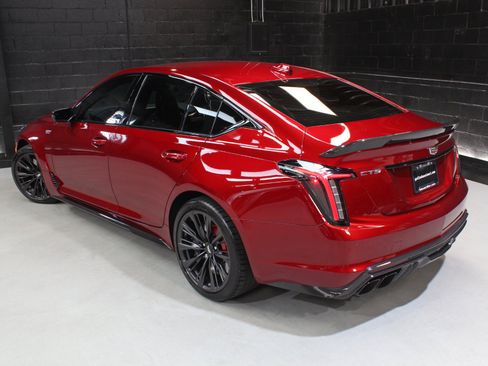 Used 2024 Cadillac CT5 V Blackwing w/ Carbon Fiber Package 2 RWD image 16