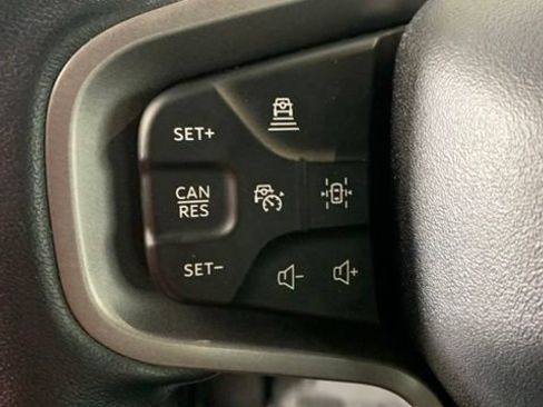 Used 2023 Ford Bronco 2-Door AWD/4WD image 30