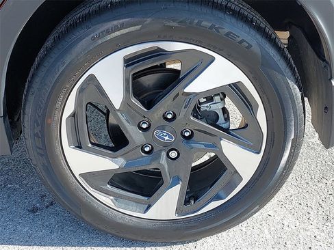 Used 2024 Subaru Crosstrek 2.5i Limited image 30