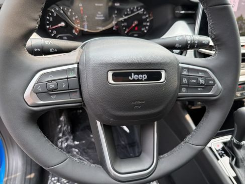 Used 2015 Jeep Wrangler Unlimited Rubicon AWD/4WD image 25