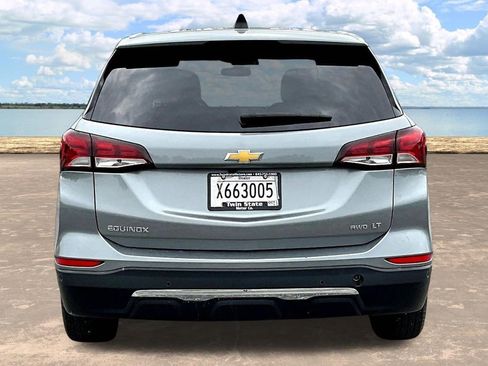 Used 2024 Chevrolet Equinox LT AWD/4WD image 7