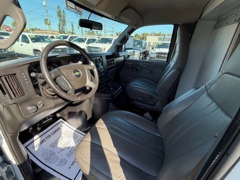 Used 2020 Chevrolet Express 3500 Express 3500 w/ Power Convenience Package image 14
