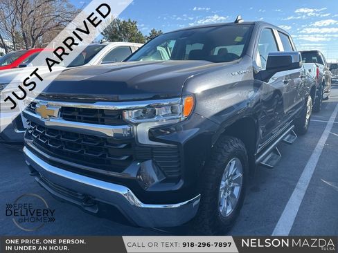 Used 2023 Chevrolet Silverado 1500 LT image 1