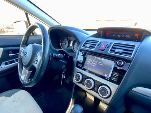 Used 2016 Subaru Crosstrek 2.0i Premium w/ Moonroof Package image 37