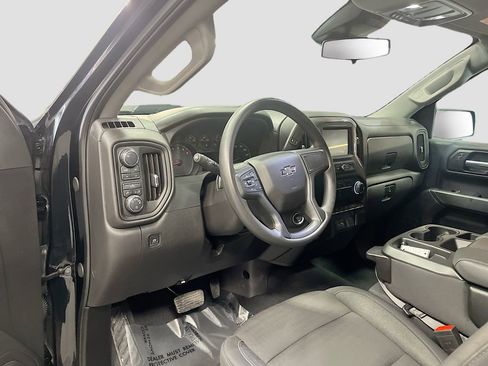 Used 2025 Chevrolet Silverado 1500 Custom Trail Boss image 9