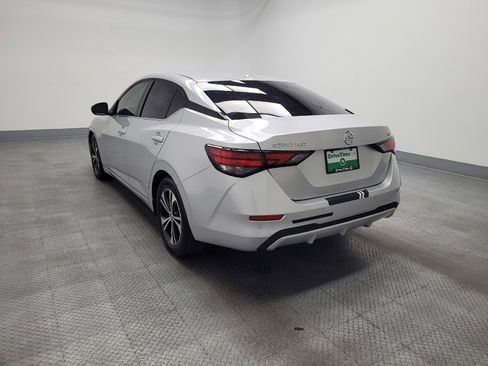 Used 2021 Nissan Sentra SV FWD image 5