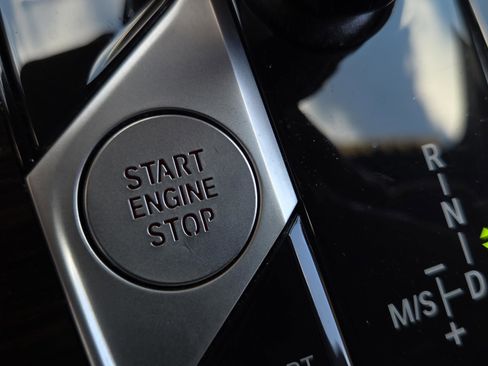 Used 2021 BMW X5 xDrive40i w/ Convenience Package image 40