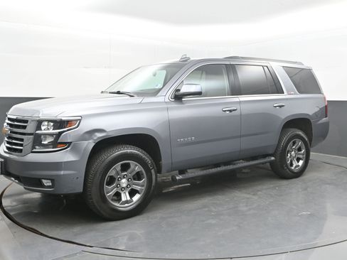 Used 2020 Chevrolet Tahoe LT w/ Luxury Package AWD/4WD image 5