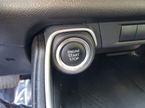 Used 2025 Toyota Grand Highlander LE image 33