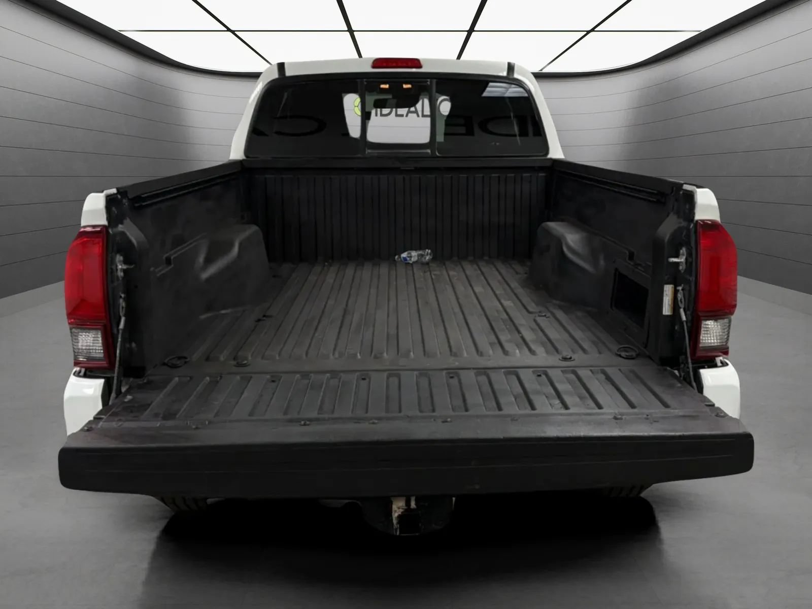 Used 2022 Toyota Tacoma SR RWD image 19