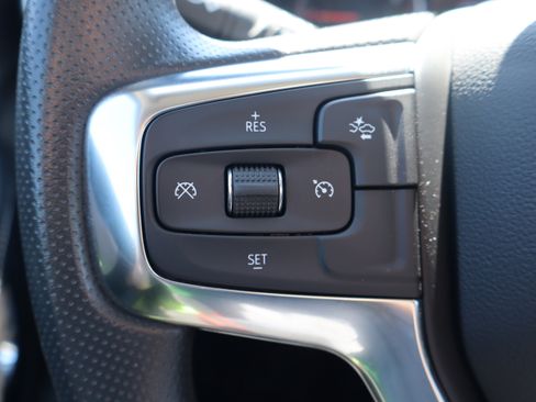 Used 2024 Chevrolet Blazer LT w/ LPO, Floor Liner Package FWD image 16