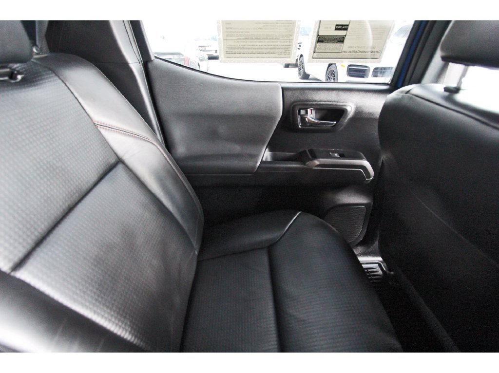 Used 2019 Toyota Tacoma TRD Pro AWD/4WD image 11
