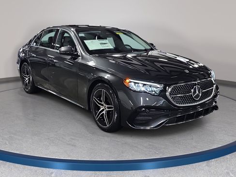 New 2026 Mercedes-Benz E 350 Sedan image 3