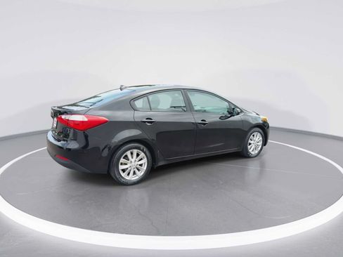 Used 2016 Kia Forte LX w/ LX Popular Plus Package FWD image 8
