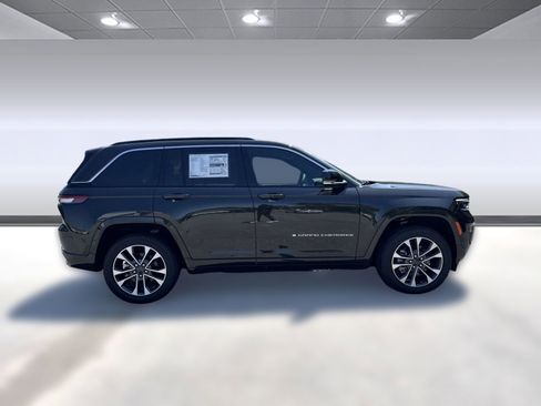New 2024 Jeep Grand Cherokee Overland w/ Trailer Tow Package image 2