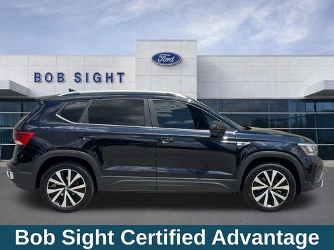 Used 2022 Volkswagen Taos SE AWD/4WD image 3