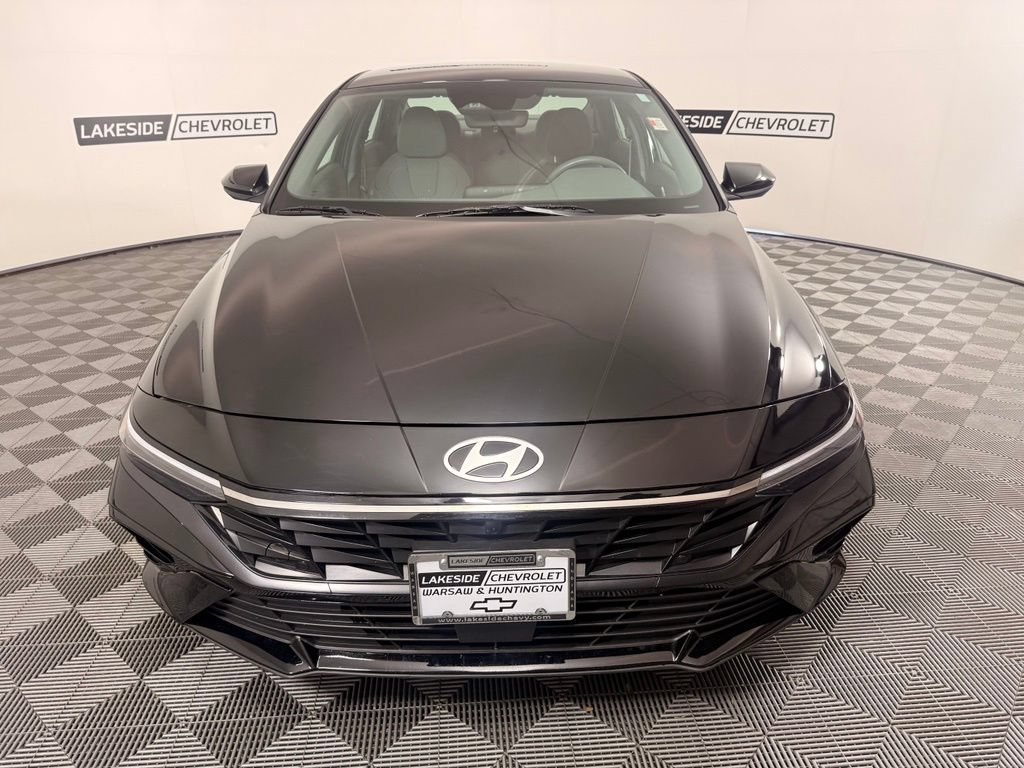 Used 2024 Hyundai Elantra SEL FWD image 9