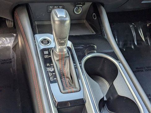 Used 2024 Nissan Altima 2.5 SR FWD image 12