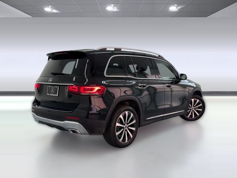 Certified 2023 Mercedes-Benz GLB 250 image 8