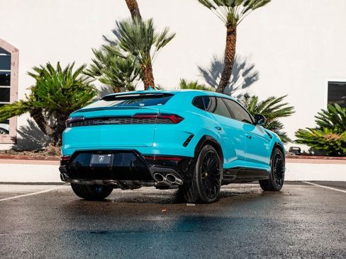 New 2026 Lamborghini Urus SE image 3