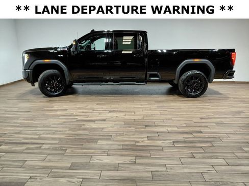 Used 2024 GMC Sierra 2500 AT4 AWD/4WD image 19