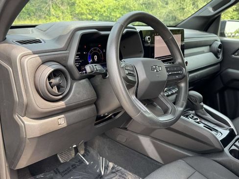 Used 2024 Chevrolet Colorado Trail Boss AWD/4WD image 2