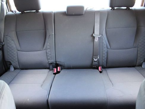Used 2023 Toyota Tundra SR5 w/ SR5 Convenience Package AWD/4WD image 38