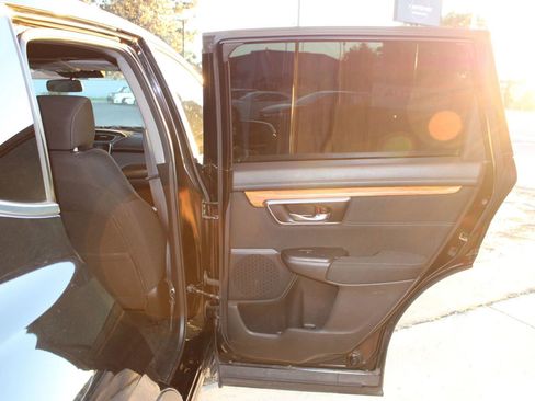 Used 2019 Honda CR-V EX image 19