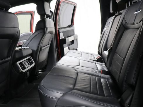 Used 2025 Ford F350 Platinum image 28