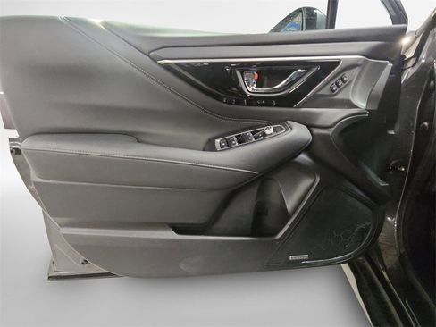 Used 2020 Subaru Outback Limited w/ Popular Package #2 image 14