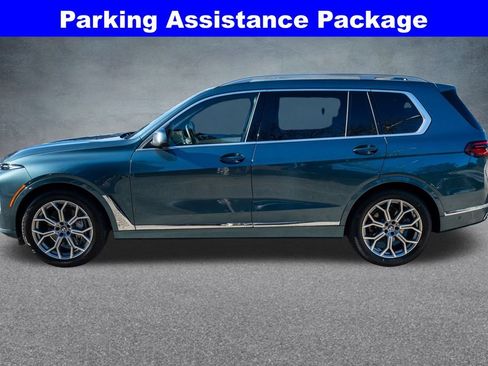Used 2023 BMW X7 xDrive40i w/ Premium Package image 5