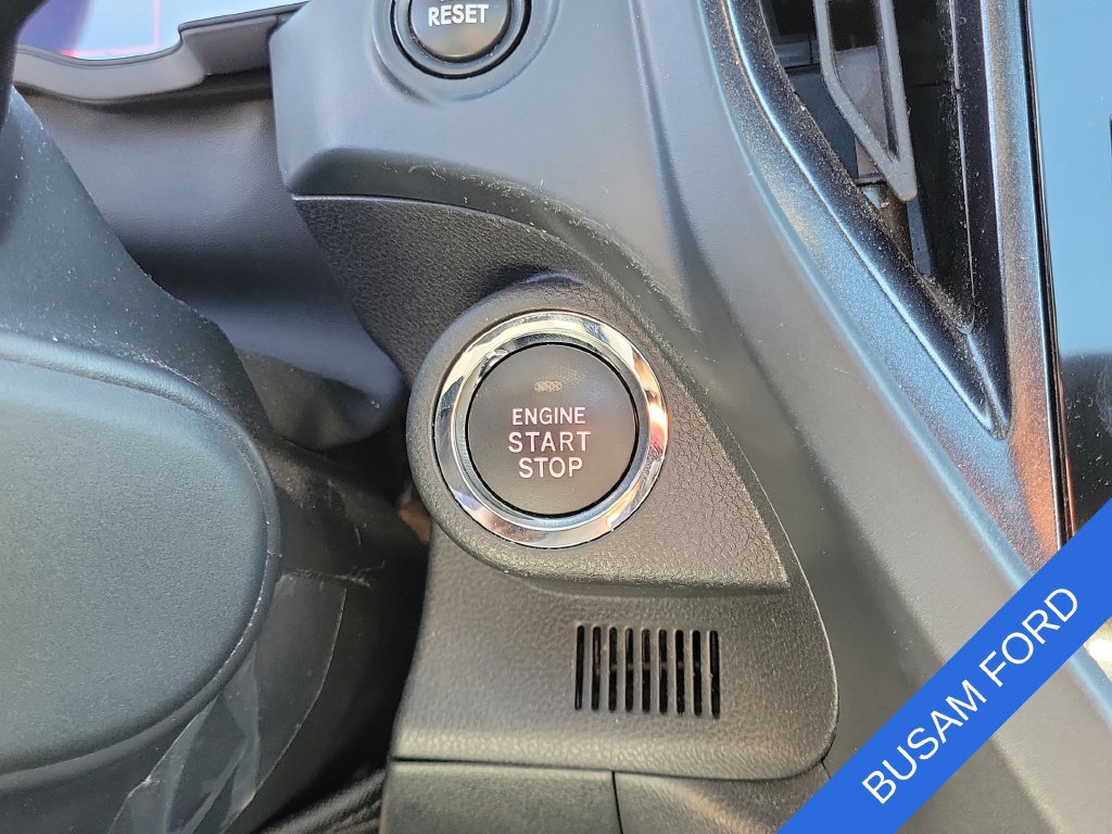 Used 2025 Subaru Forester Premium AWD/4WD image 25